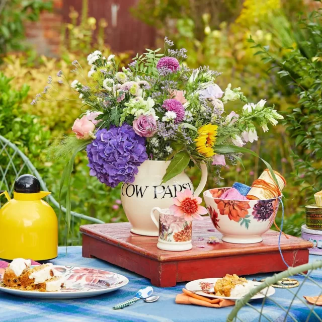 Emma Bridgewater: A British Ceramic Artist with a Passion for Creating Joyful and Vibrant Pottery